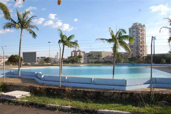 A Maior Piscina da América Latina no Tatuapé